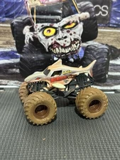 Monster Jam Mystery Mudders MG2-20 Megalodon 4X4 Truck HTF 1/64 Loose Mudder