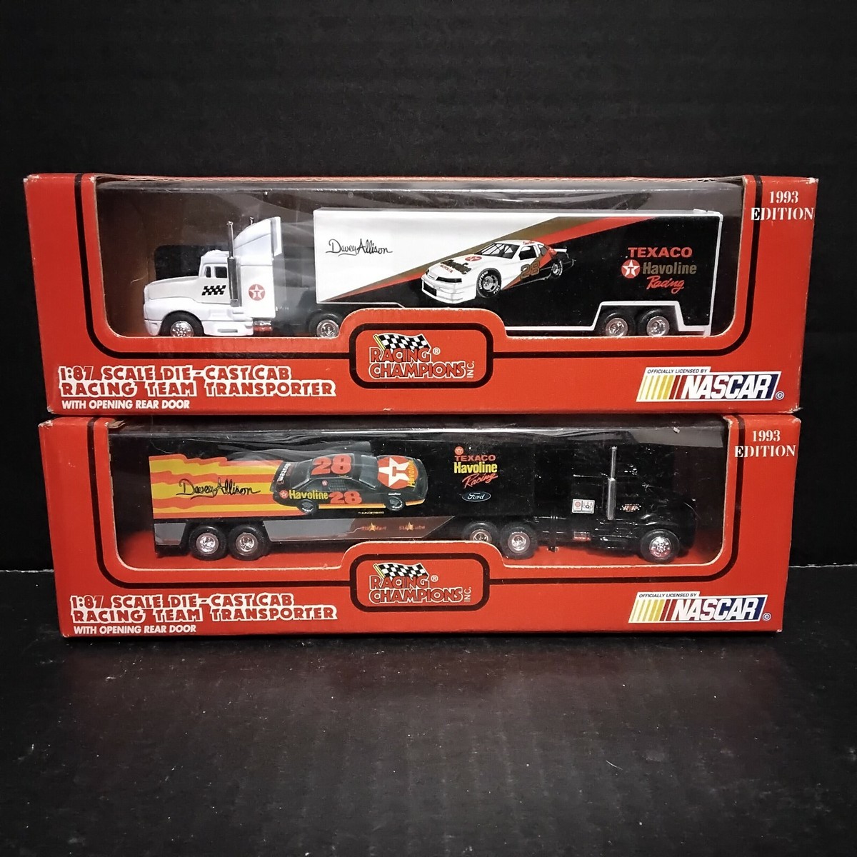 RACING CHAMPIONS 1:87 SCALE DIE-CAST RACING TEAM TRANSPORTER DAVEY