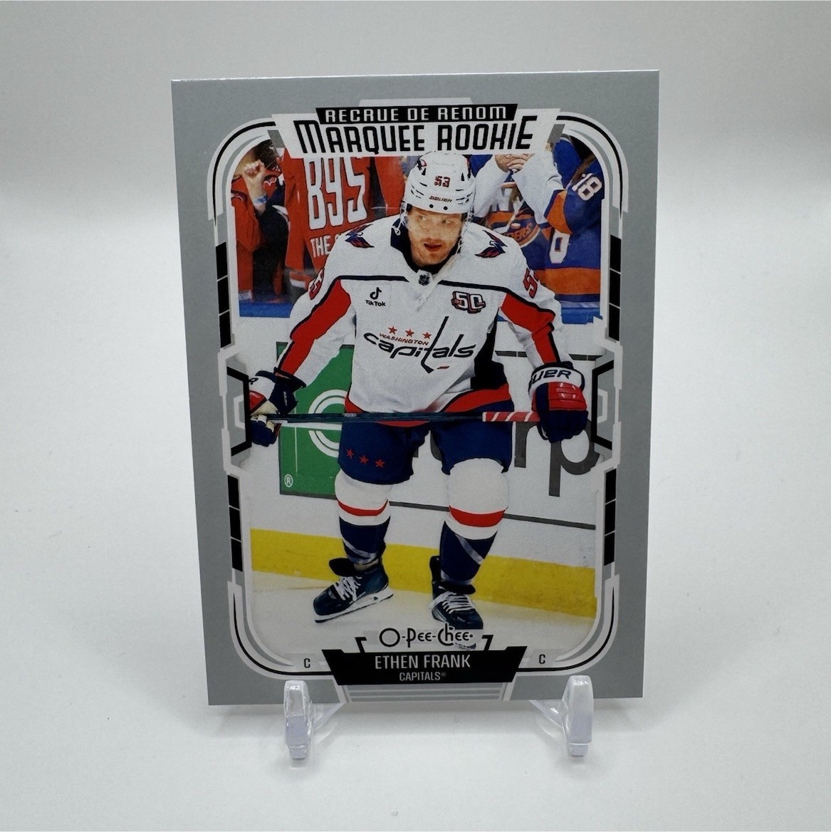 O-Pee-Chee 2025-26 Marquee Rookie Ethen Frank #563 Washington Capitals NHL