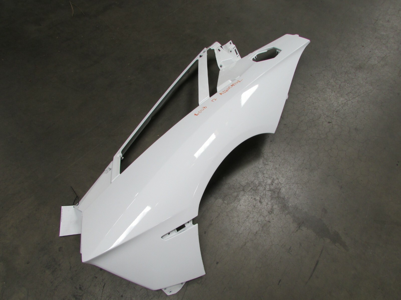 Lamborghini Aventador LP-700, RH Quarter Panel, Used, P/N 470854986 / 470854960C