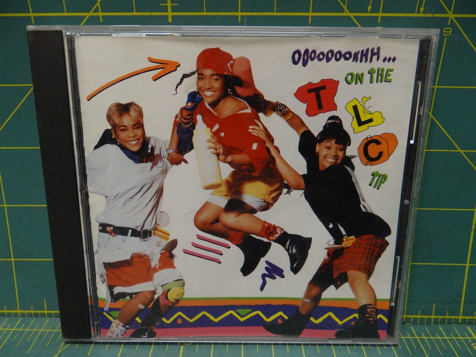 TLC – Ooooooohhh...On The TLC Tip 1992 CD LaFace Records 73008-26003-2 Funk Soul