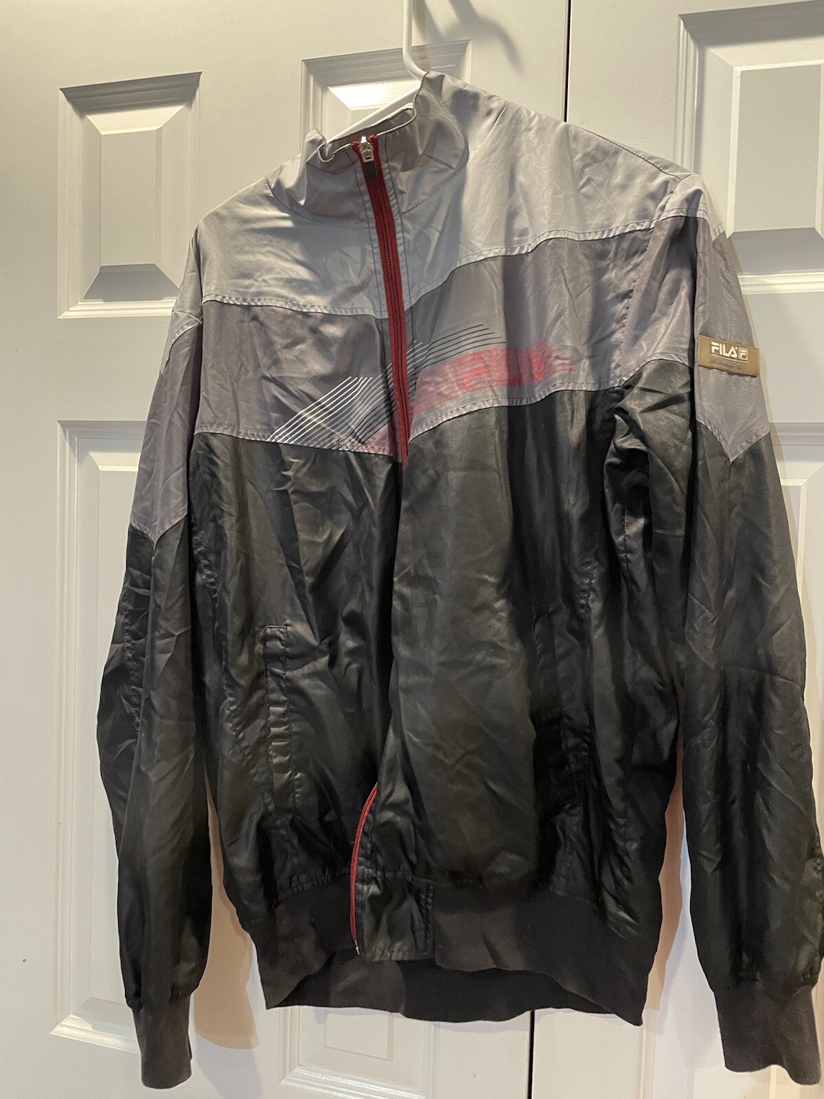 Giacca frangivento atletica FILA con cerniera completa da uomo taglia media commercio internazionale