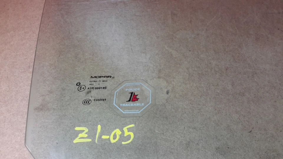 Dodge Caliber SRT4 Window Glass Front Right Passenger Door 2008-2009 OEM Foto 4 de 4