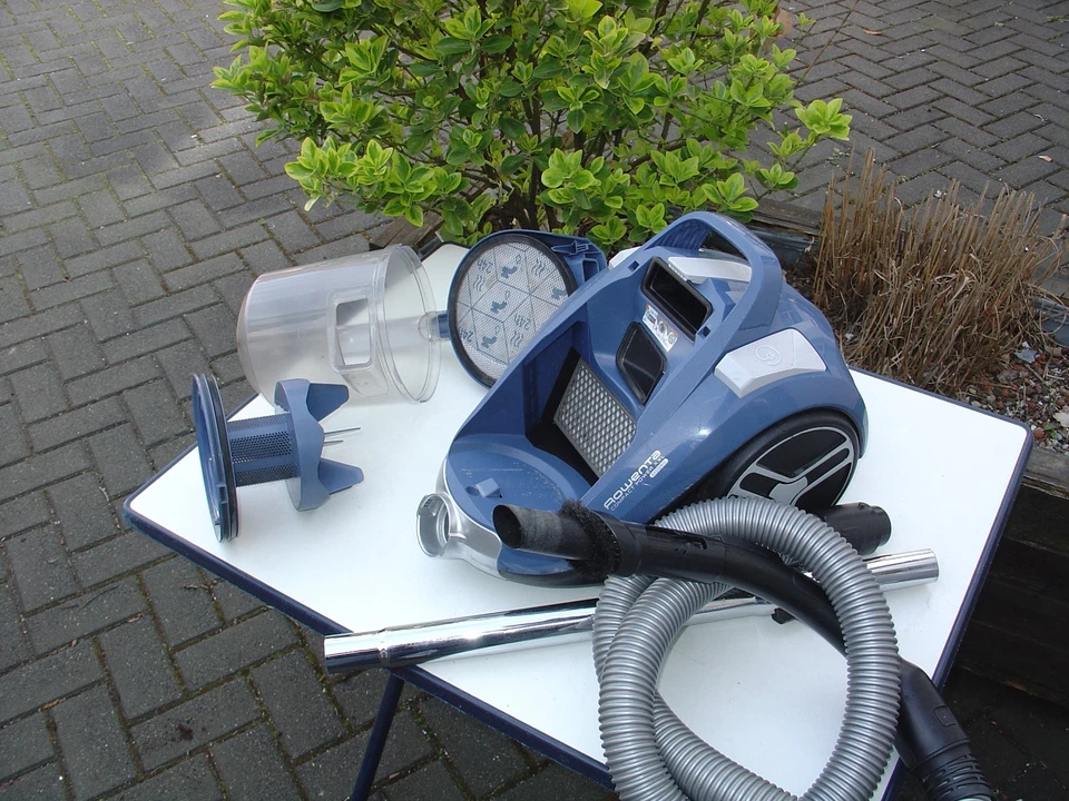 Bodenstaubsauger Rowenta Type RO4881EA Compact Power XXL Cyclonic System - Bild 4 von 4