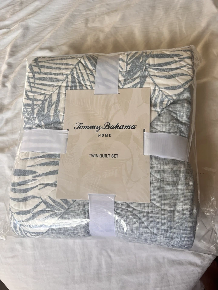 Tommy Bahama - Juego Doble Ropa de Cama de Algodón Reversible con Fundas a Juego Azul Foto 3 de 4