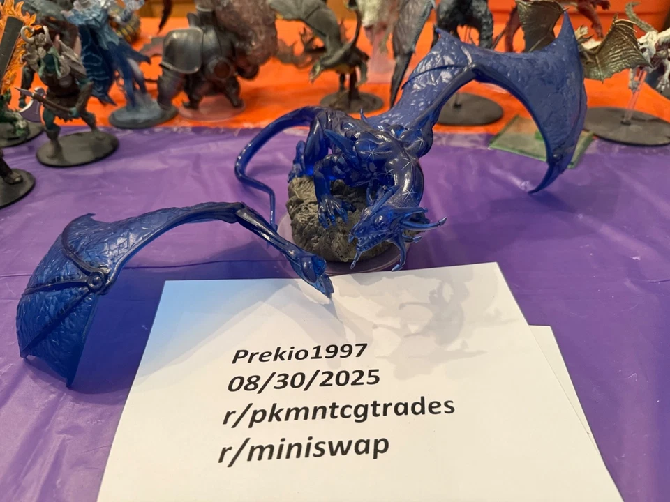 D&D miniatures lot 100+ D&D scale miniatures for sale  - Image 3 of 4