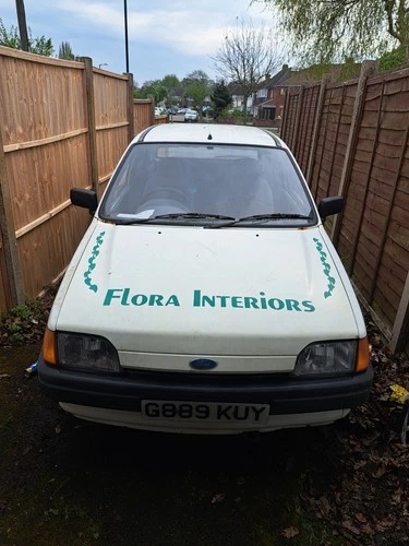 Ford Fiesta Van 1989 1.1 5 Speed - Picture 1 of 12