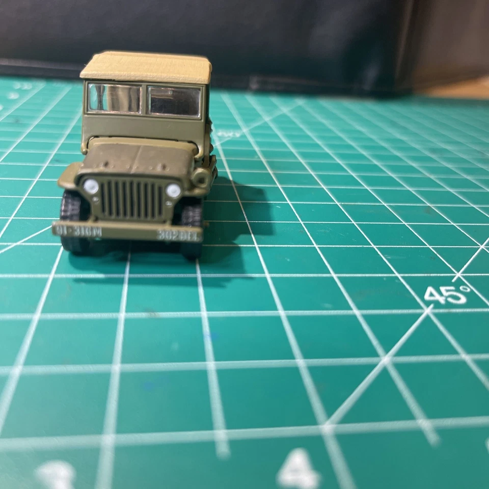 Military Sale!   Johnny Lighting Army Willys  Army Jeep - Image 2 of 4