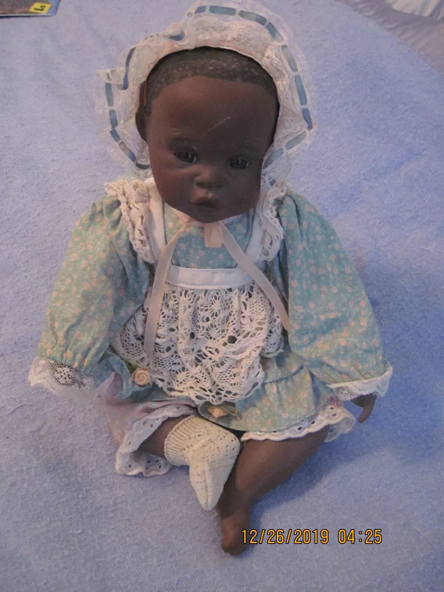 Knowles 1992 black baby Danielle Porcelain Doll Yolanda Bello retired 1st in ser