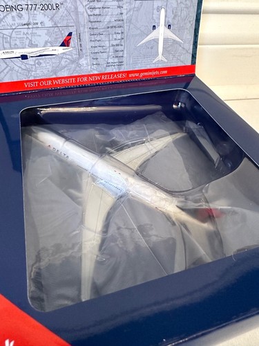 Gemini Jets 1:400 Diecast Model Delta Airlines Boeing 777-200LR N708DN GJDAL1819 - Picture 6 of 7