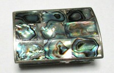 BELLE BOITE À BIBELOTS MEXICAINS INCRUSTATION D'ALPAGA EN NACRE