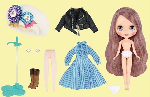 Muñeca Hasbro Neo Blythe exclusiva de la CWC Anhelo de Amor - Imagen 9 de 12