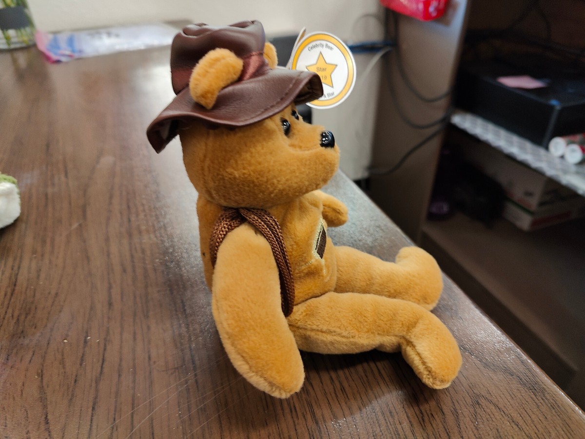 T2- INDIANA JONES RARE CELEBRITY BEARS STAR #19 BORN A STAR
