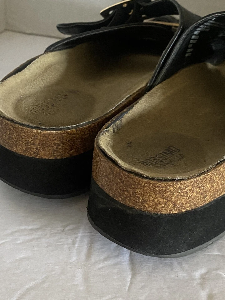 Mossimo Supply Co 黑色扣懒人凉鞋拖鞋带叉鞋垫女式 6 码 — 第 4/4 张图片