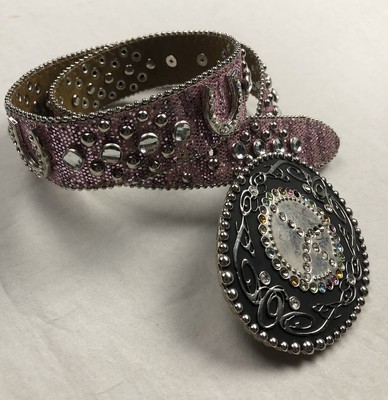Taylor Brands leather studded Belt Woman Rhinestones Pink  display picture 3