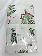 Pottery Barn Christmas Mistletoe Pillowcases Holiday 2 Standard Size New A