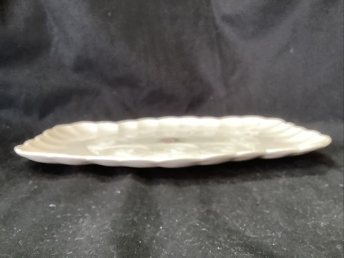 Vtg. Irish Papian Donegal Small Serving Platter, Scalloped Edge, 10" L x 8" W - Picture 4 of 8