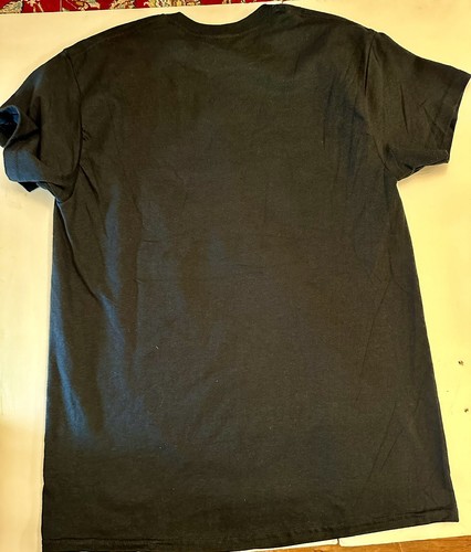 Twilight Saga T-shirt Unisex Black Size Medium with Edward, Jacob and Bella - Picture 4 of 5
