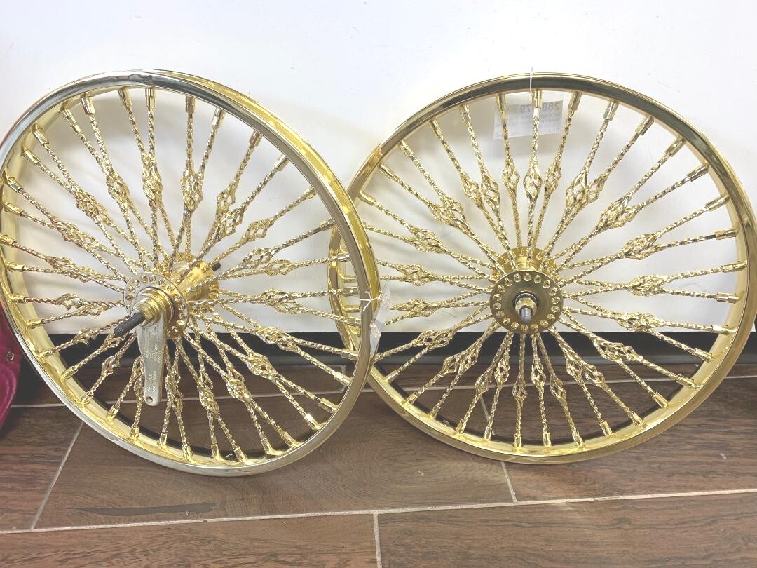 CAGED TWISTED GOLD Bicycle Wheel 20 CAGED TWISTED GOLD Bicycle Wheel 20
