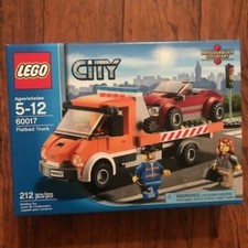 LEGO City Flatbed Truck 60017 RETIRED 212 Piece Set Includes 2 Mini-figures NIB