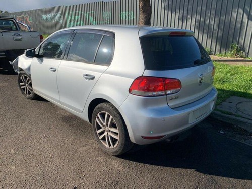 VOLKSWAGEN GOLF GEN 6 12/2008-03/2013 RIGHT FRONT DOOR 5DR HATCHBACXK - Picture 2 of 12