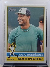2025 Topps Heritage Julio Rodriguez #369 Image Variation Short Print SP Mariners