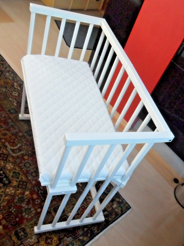 Beistellbett Baby Babybett Holz weiß waschbare Matratze weiß Holz - Bild 2 von 8