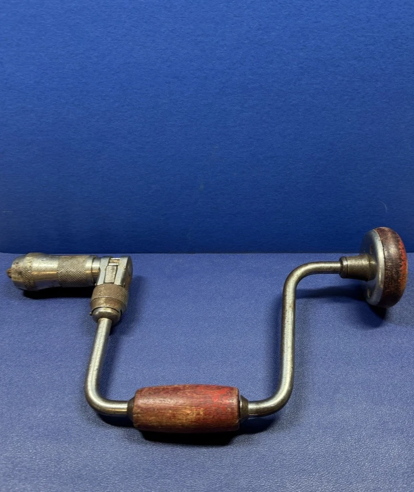 Taladro manual Mohawk vintage con mango de madera Mohawk 1710 hecho en EE. UU. Foto 2 de 4