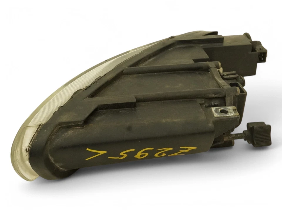 Faro antiniebla halógeno delantero izquierdo MASERATI SPYDER M138 2002-2006 LH OEM Foto 3 de 4