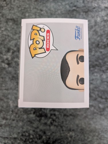 Funko POP! Rocks Queen Freddie Mercury With Cape #414 Careful Pack - Picture 5 of 6