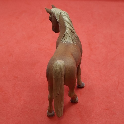 SCHLEICH Pinto Stallion 2006 & Tennessee Walker Walking Horse Stallion 2007 - Imagen 5 de 13