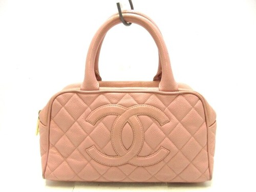Auth CHANEL Matelasse Pink Caviar Skin Handbag