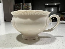 Vintage Gravy Boat Ivory Color 2.5 in