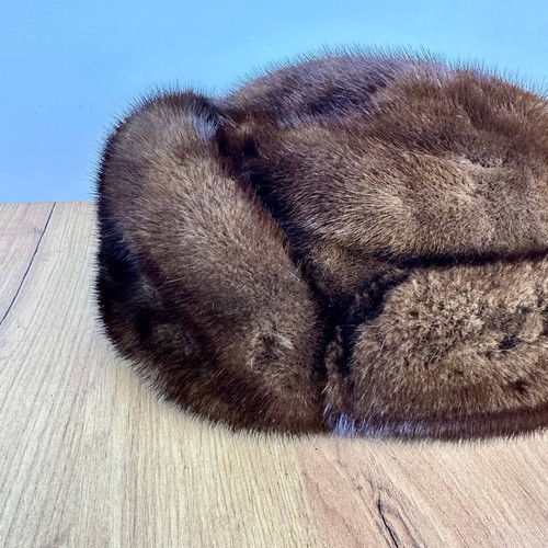 Vintage Soviet Women s Beret Hat Mink Fur Warm Winter Brown Hat USSR Size 59 - Picture 6 of 12