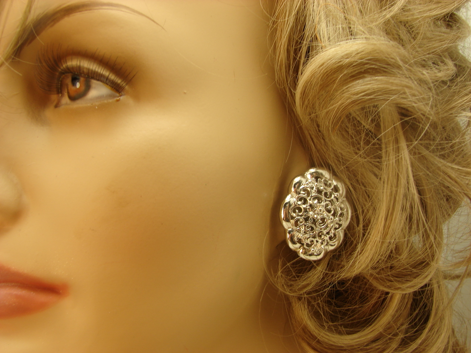 Large and Chunky Vintage Silver Tone Clip On Earrings in Half Moon Half Round Excellent Condition