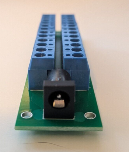 Barrel Power Paired Distribution Board for DC - 12 way connector - Picture 4 of 7