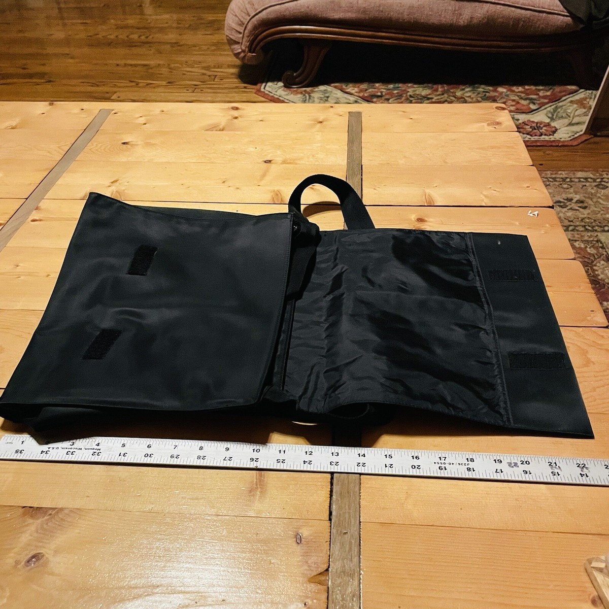 Gap Black Messenger Bag, Approx 12
