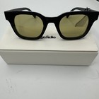 Foto 1 di 4