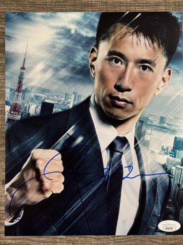 (SSG) JAMES KYSON LEE Signed 8X10 Color Photo "Heroes - Necrosis" with a JSA COA - 第 2/5 張圖片