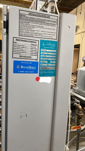 industrial Beacon Medaes air compressor used - Picture 6 of 6