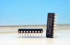 5 x TC5504AP-3 5504 High Speed 4096 WORD x 1 BIT CMOS STATIC RAM SRAM 5504 IC