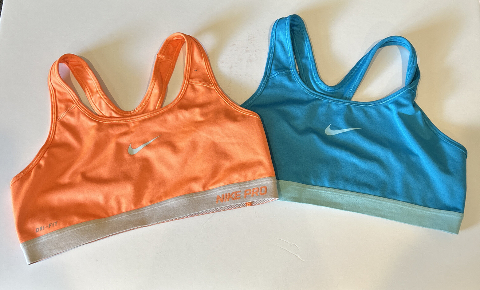 Nike Dri-FIT Swoosh Sports Bra for Women in Orange Teal Large Athletic Athleisure-image