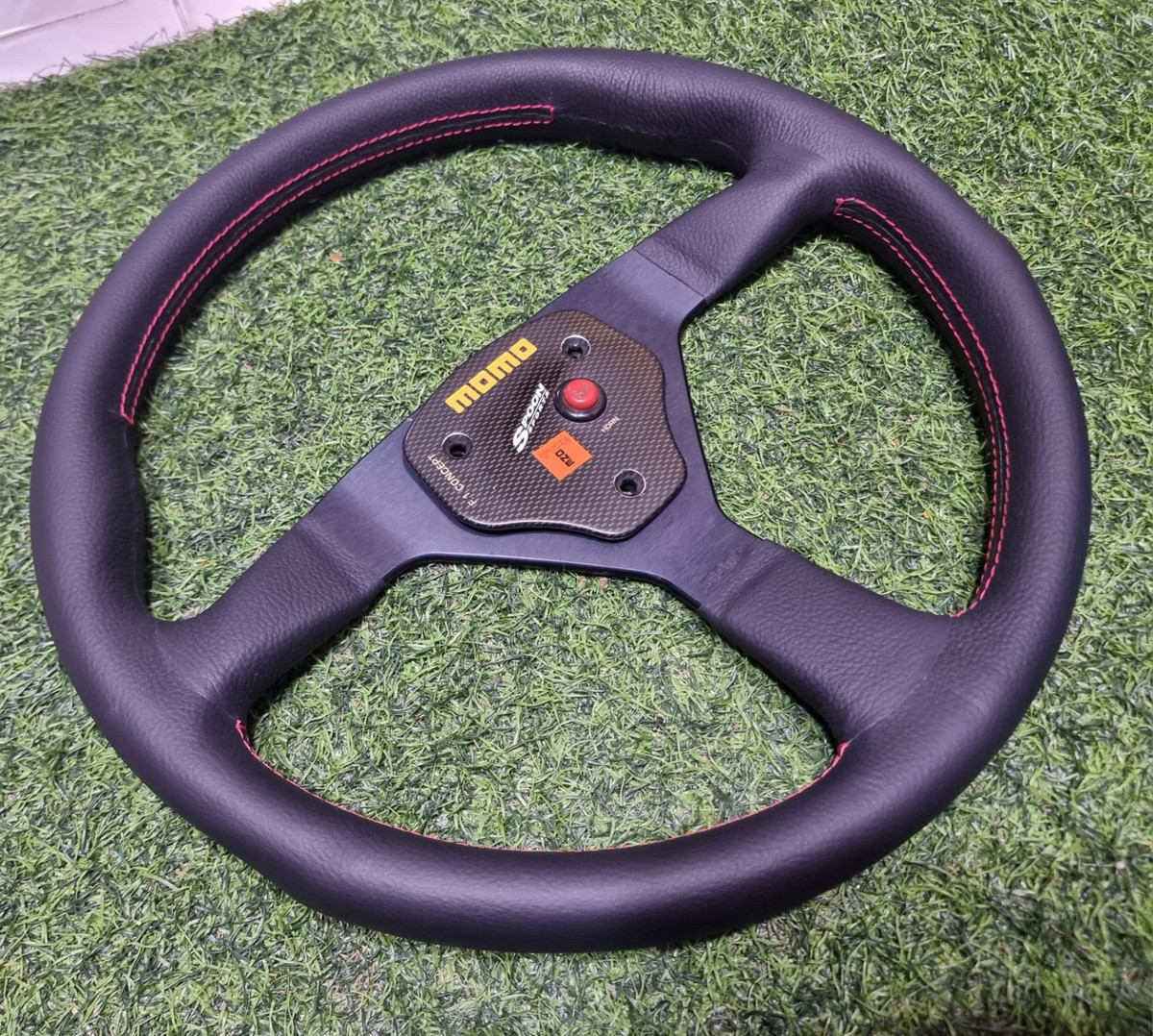 Amazon.com: Momo RCE35BK1B Race 350 mm Leather Steering