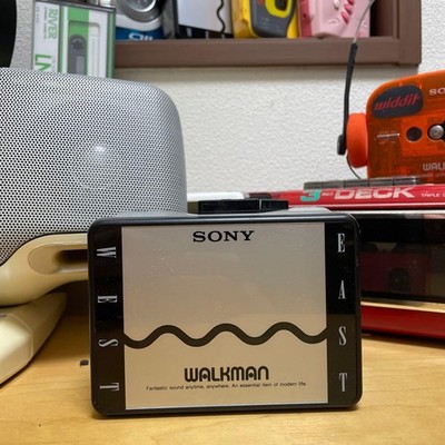SONY WALKMAN 　WM―Ｂ10 Sony WM B10 Cassette Player Portable Walkman Rare Mint Excellent