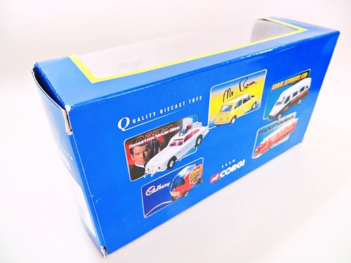 CORGI 65901 'VOLVO FIRE ENGINE - CITY FIRE BRIGADE' MIB/BOXED - Picture 5 of 6