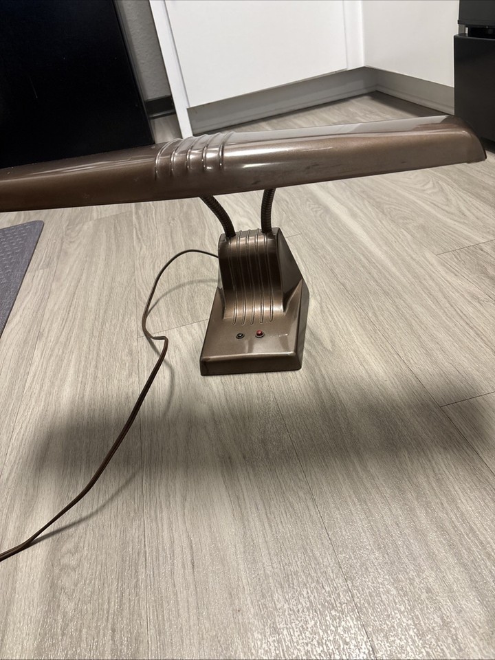 Vintage Dazor Metal Industrial Art-Deco Model 1000 Double Gooseneck ...