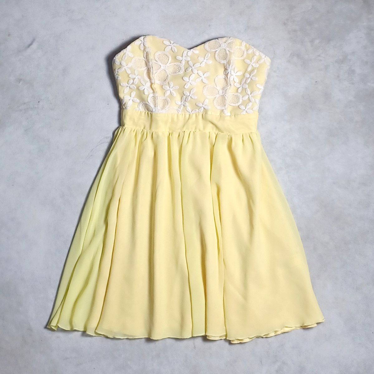 jane norman cocktail dresses Elegant 00s Jane Norman Cream Shimmery Cowl Neck knee-Length Dress