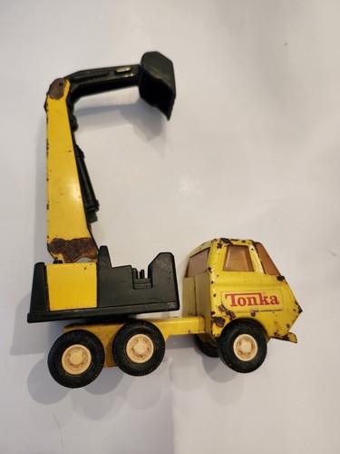 VTG Tonka Tiny Excavator Backhoe #55010 - Picture 2 of 11