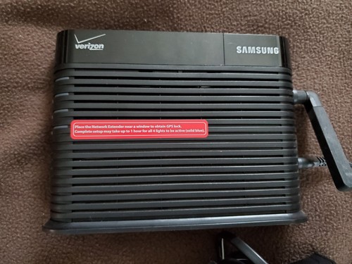 Amplificateur de signal sans fil Samsung Network Extender SCS-2U01 Verizon - Photo 2 sur 7