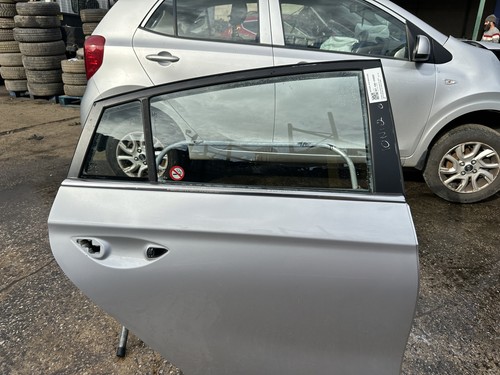 HYUNDAI IONIQ MK1 OS 2017-2022 TÜRSCHALE FAHRERSEITE HINTEN SILBER T8S CODE - Bild 3 von 18